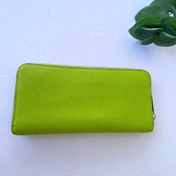 Michael Kors Zippy Wallet Green Leather Rehab - Picture 6 of 8